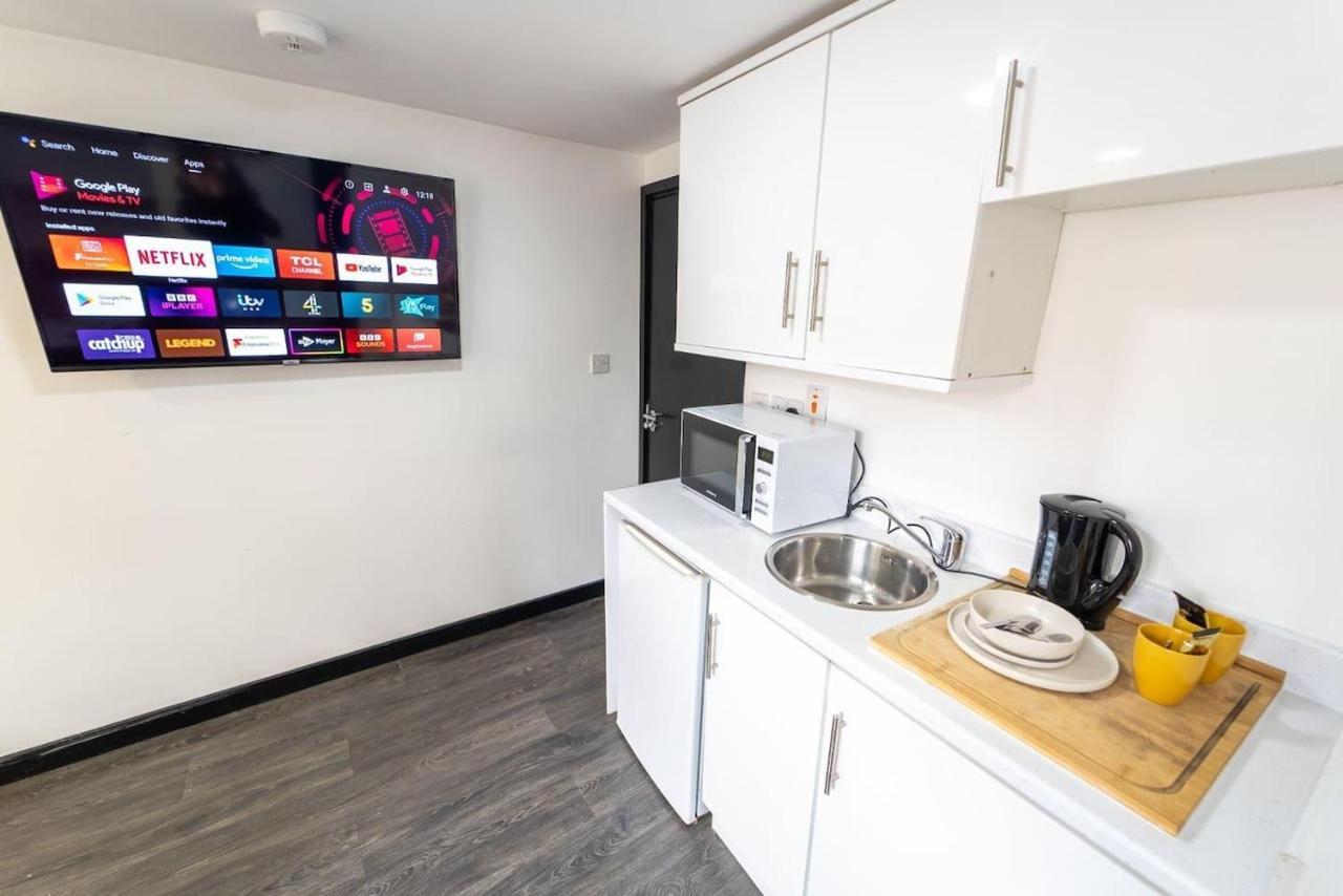 Studio Close To Selly Oak Train Station Birmingham Exteriör bild